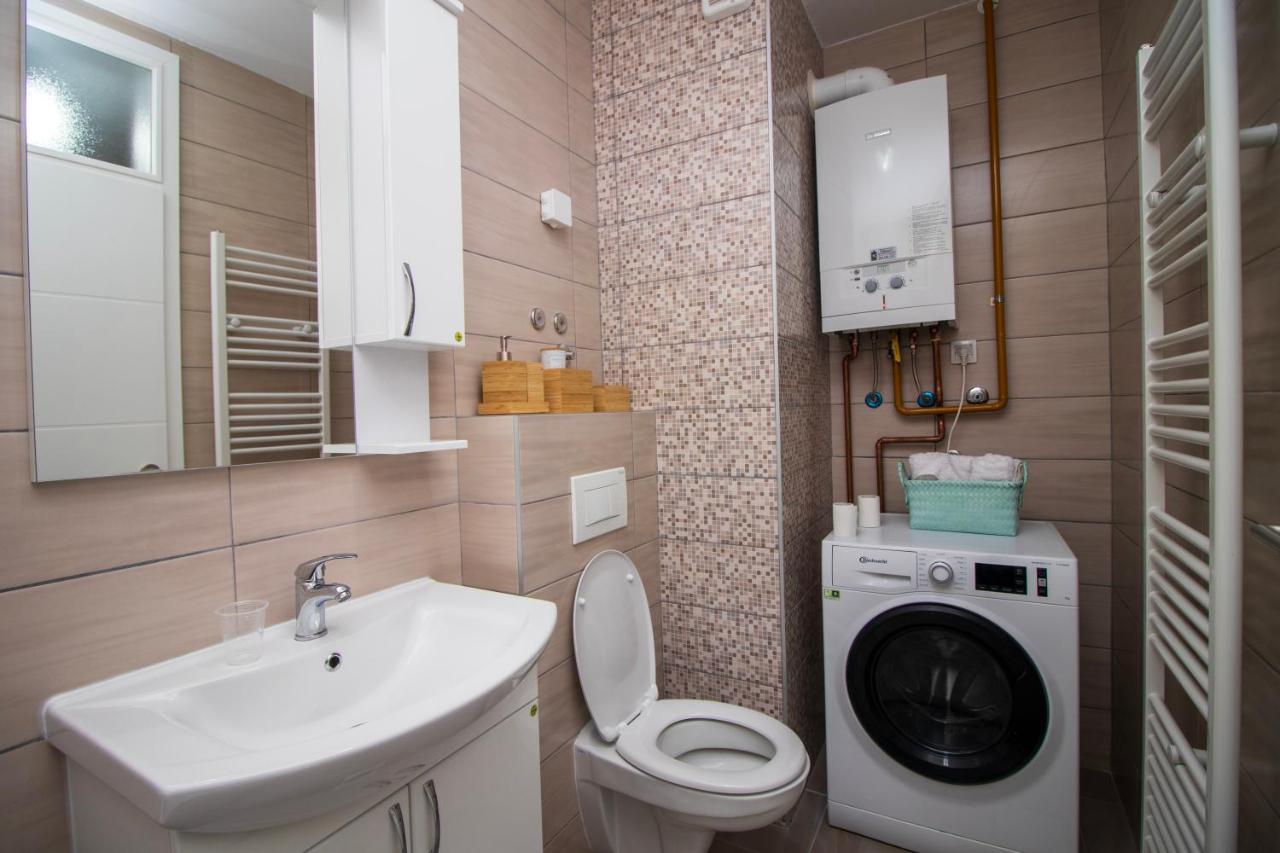 M&A Apartment-Easy Airport Lukavica المظهر الخارجي الصورة